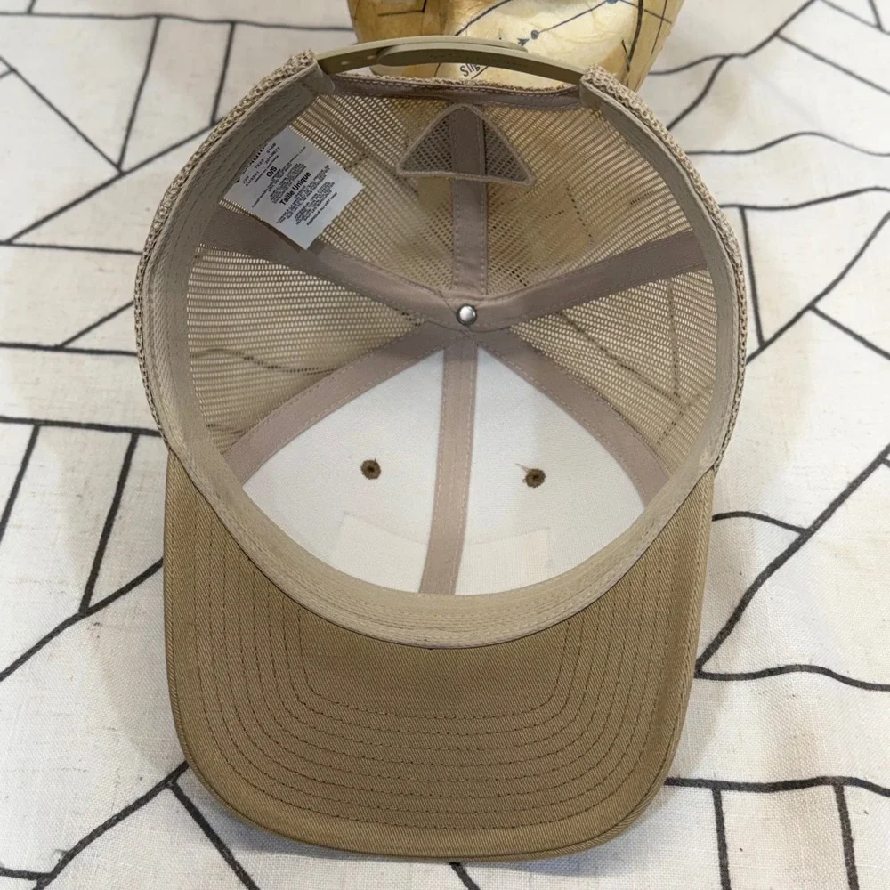 Columbia PHG Trucker Hat O/S Tan Hunting Dog Waterfowl Flag Snapback Cap